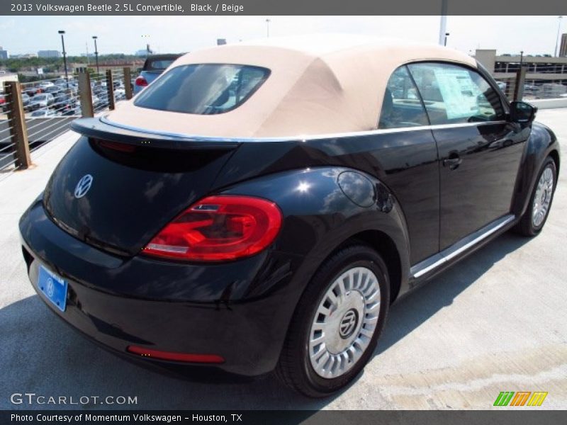 Black / Beige 2013 Volkswagen Beetle 2.5L Convertible