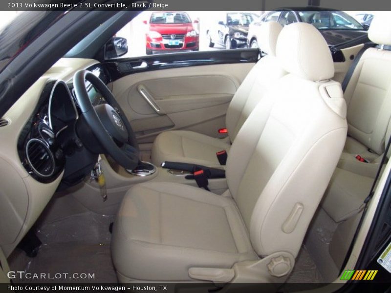 Black / Beige 2013 Volkswagen Beetle 2.5L Convertible