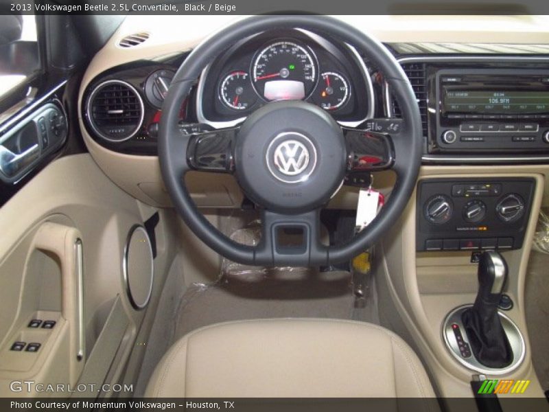 Black / Beige 2013 Volkswagen Beetle 2.5L Convertible