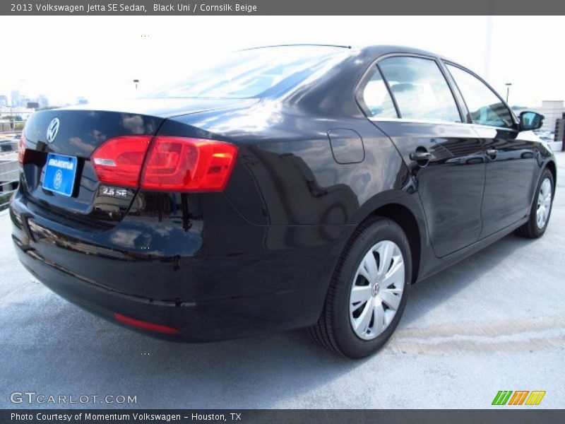 Black Uni / Cornsilk Beige 2013 Volkswagen Jetta SE Sedan