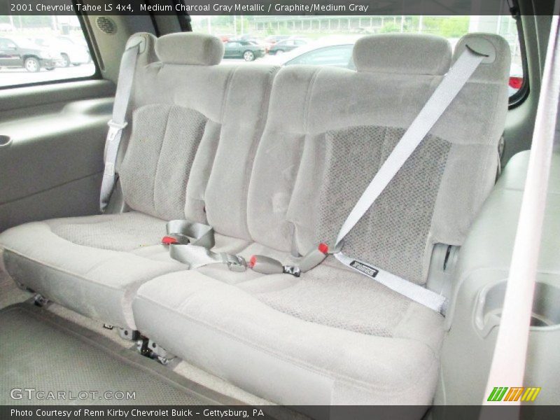 Rear Seat of 2001 Tahoe LS 4x4