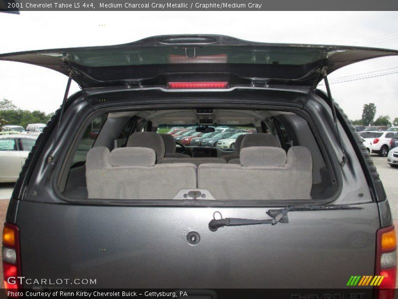 Medium Charcoal Gray Metallic / Graphite/Medium Gray 2001 Chevrolet Tahoe LS 4x4