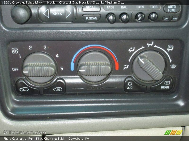 Controls of 2001 Tahoe LS 4x4