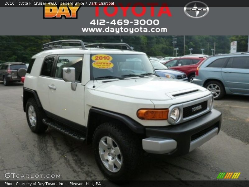 Iceberg White / Dark Charcoal 2010 Toyota FJ Cruiser 4WD