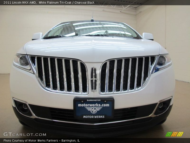 White Platinum Tri-Coat / Charcoal Black 2011 Lincoln MKX AWD