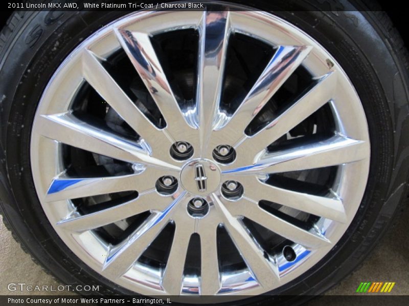 White Platinum Tri-Coat / Charcoal Black 2011 Lincoln MKX AWD
