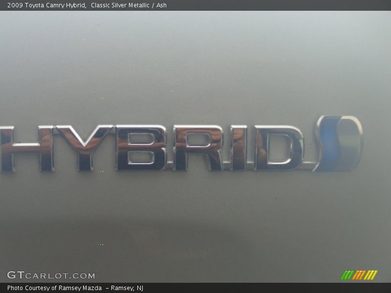 Classic Silver Metallic / Ash 2009 Toyota Camry Hybrid