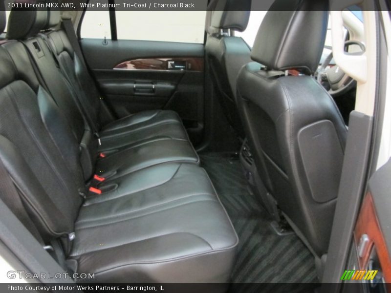 White Platinum Tri-Coat / Charcoal Black 2011 Lincoln MKX AWD