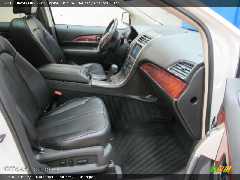 White Platinum Tri-Coat / Charcoal Black 2011 Lincoln MKX AWD
