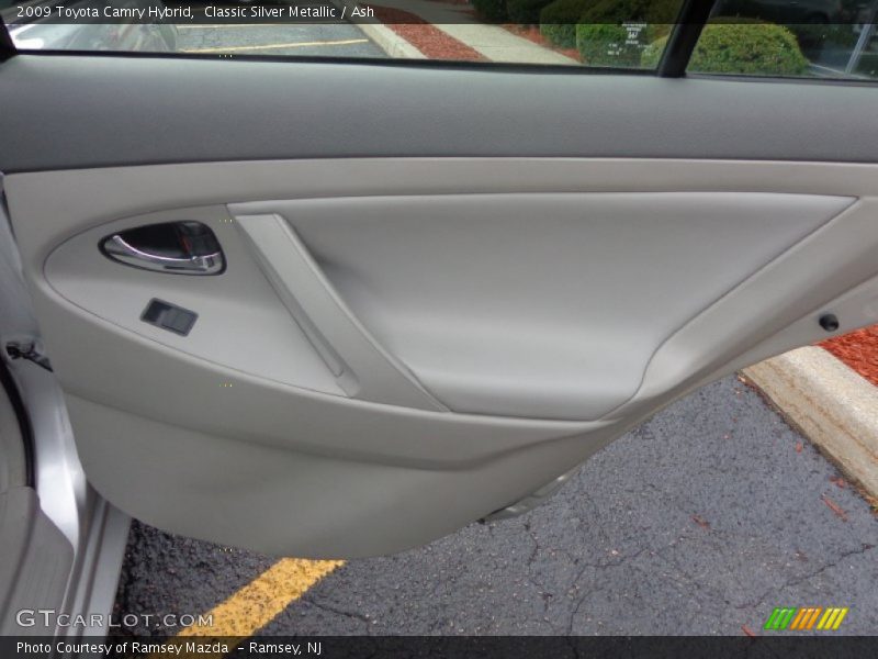 Classic Silver Metallic / Ash 2009 Toyota Camry Hybrid