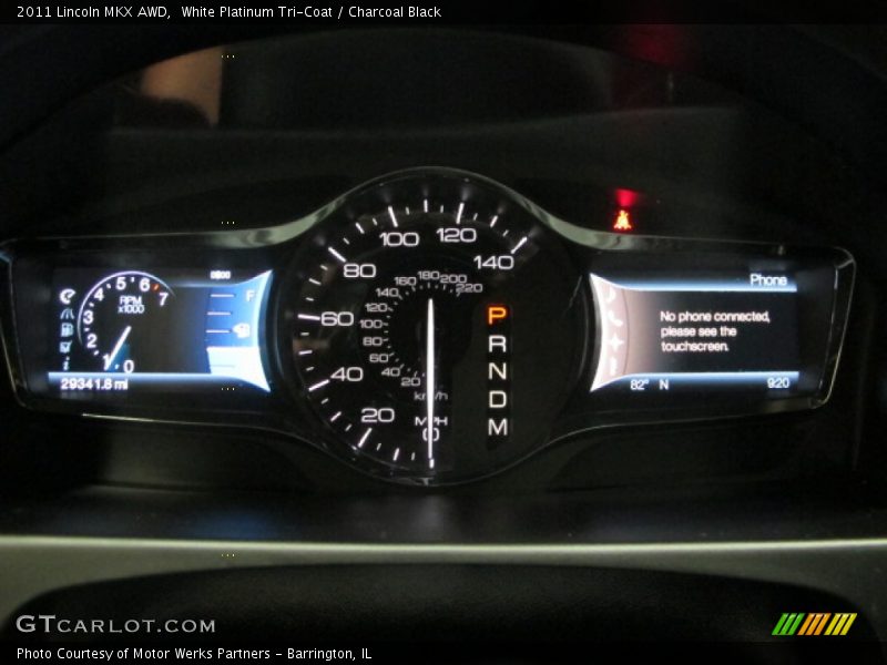 White Platinum Tri-Coat / Charcoal Black 2011 Lincoln MKX AWD