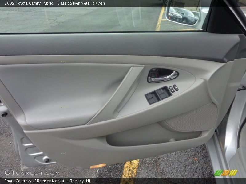 Classic Silver Metallic / Ash 2009 Toyota Camry Hybrid