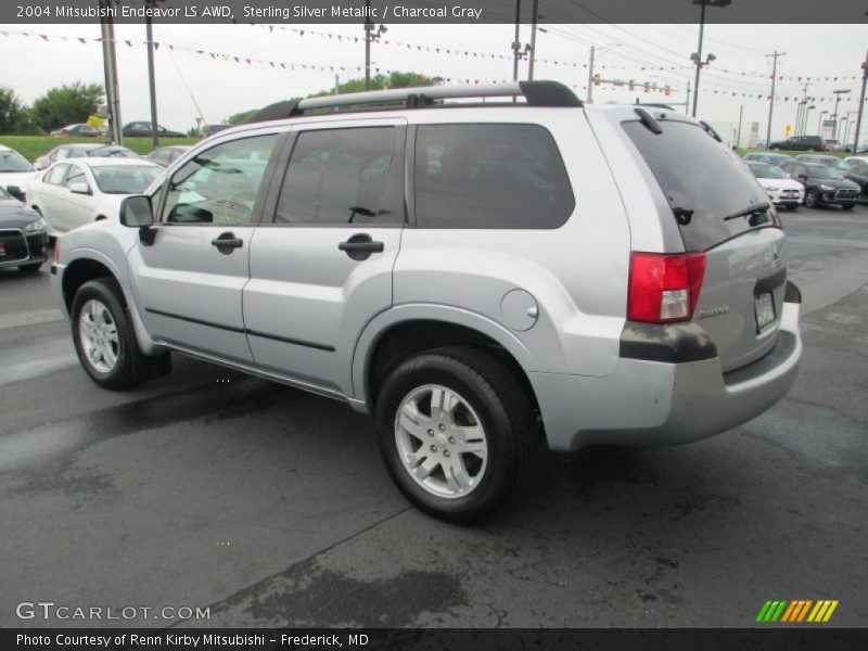 Sterling Silver Metallic / Charcoal Gray 2004 Mitsubishi Endeavor LS AWD