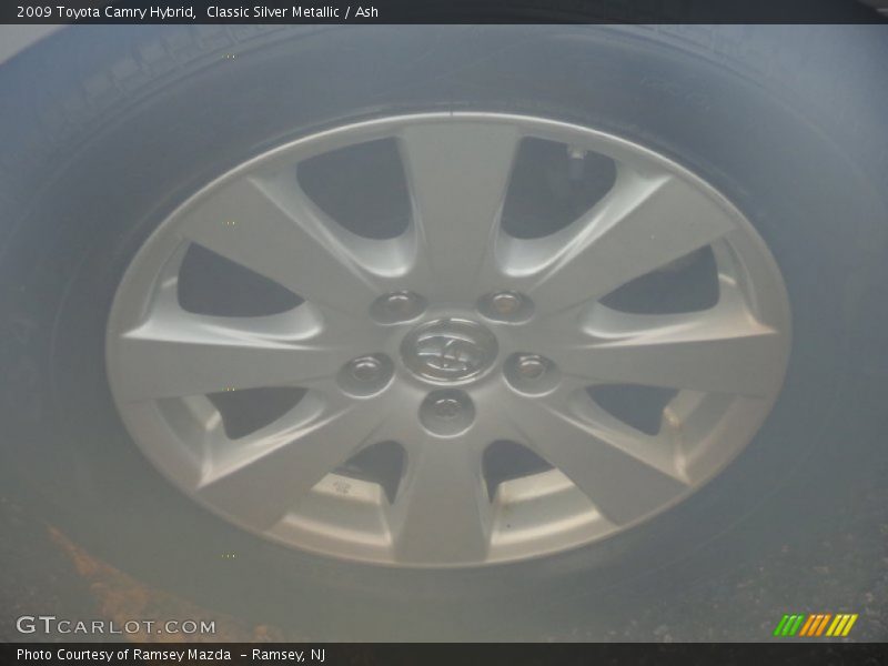 Classic Silver Metallic / Ash 2009 Toyota Camry Hybrid