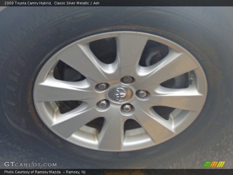 Classic Silver Metallic / Ash 2009 Toyota Camry Hybrid