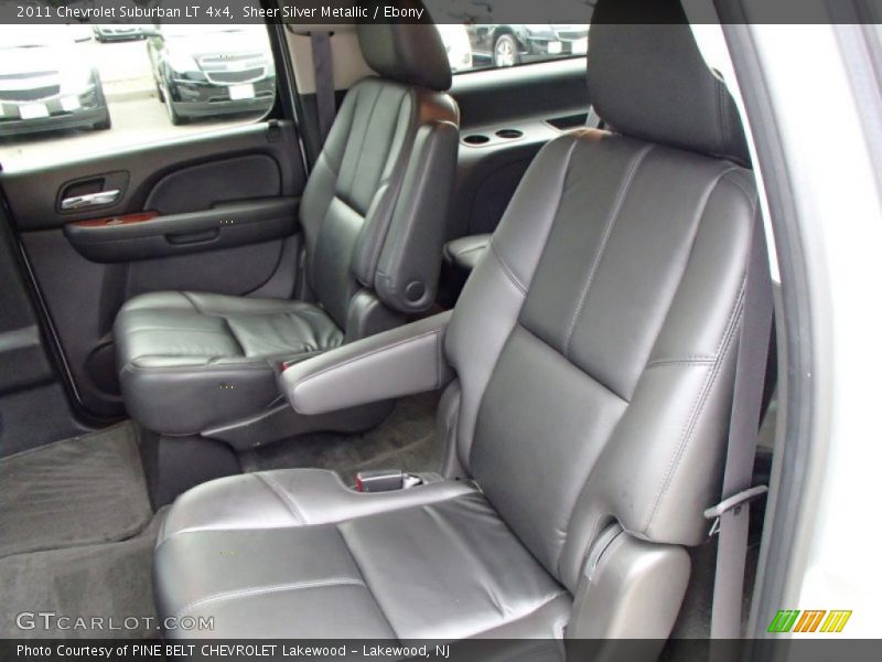 Sheer Silver Metallic / Ebony 2011 Chevrolet Suburban LT 4x4