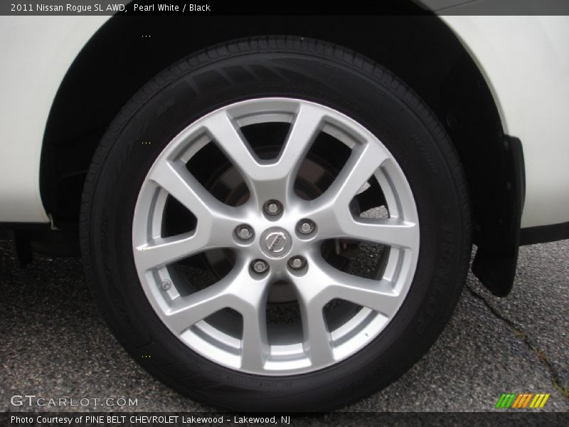 Pearl White / Black 2011 Nissan Rogue SL AWD
