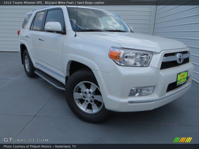 Blizzard White Pearl / Sand Beige Leather 2013 Toyota 4Runner SR5