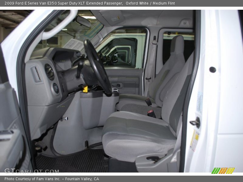 Oxford White / Medium Flint 2009 Ford E Series Van E350 Super Duty XLT Extended Passenger