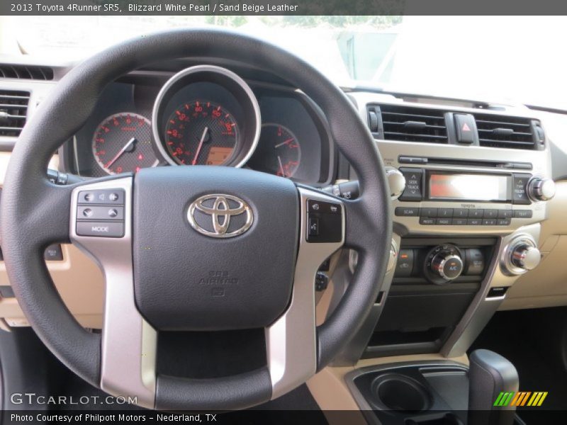 Blizzard White Pearl / Sand Beige Leather 2013 Toyota 4Runner SR5