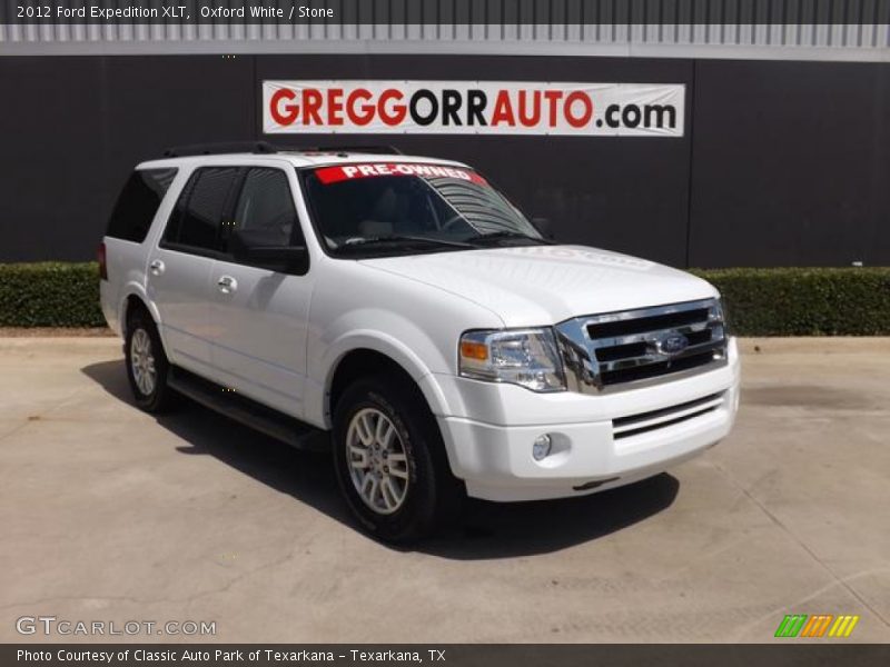 Oxford White / Stone 2012 Ford Expedition XLT