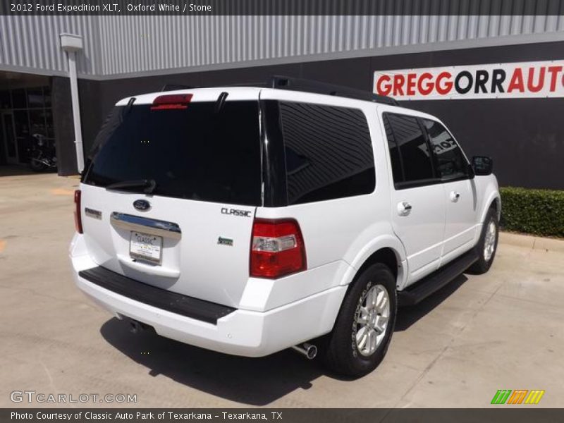 Oxford White / Stone 2012 Ford Expedition XLT