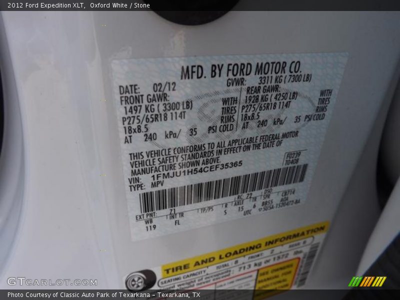 Oxford White / Stone 2012 Ford Expedition XLT