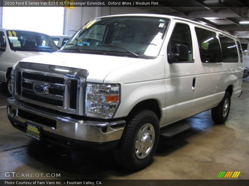 Oxford White / Medium Flint 2010 Ford E Series Van E350 XLT Passenger Extended