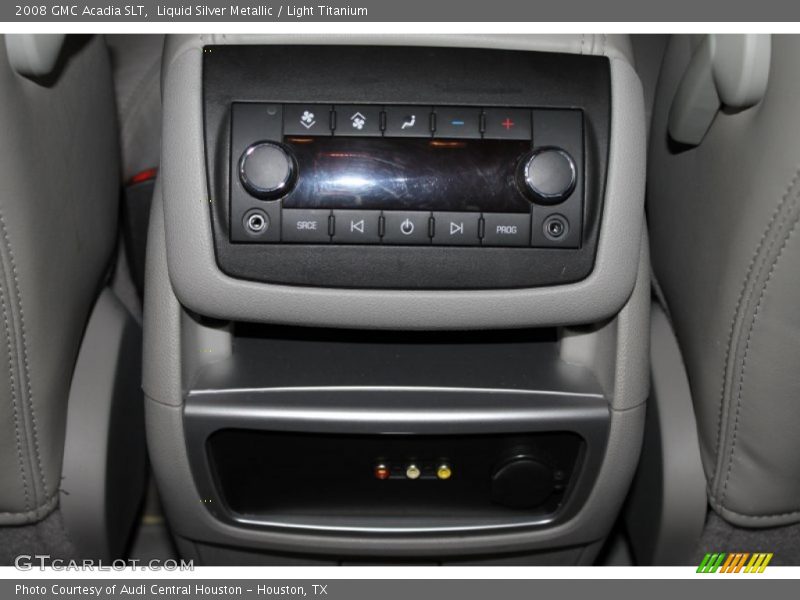 Liquid Silver Metallic / Light Titanium 2008 GMC Acadia SLT
