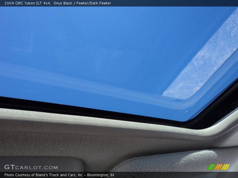 Onyx Black / Pewter/Dark Pewter 2004 GMC Yukon SLT 4x4