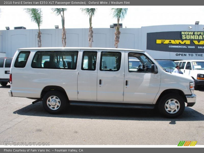 Oxford White / Medium Flint 2010 Ford E Series Van E350 XLT Passenger Extended
