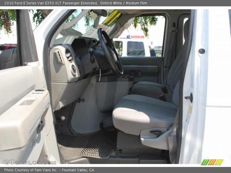 Oxford White / Medium Flint 2010 Ford E Series Van E350 XLT Passenger Extended
