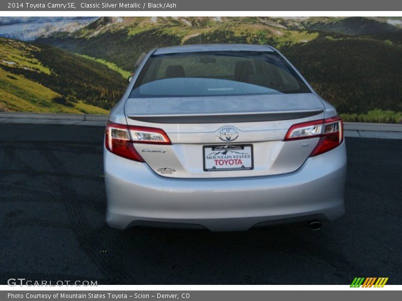 Classic Silver Metallic / Black/Ash 2014 Toyota Camry SE