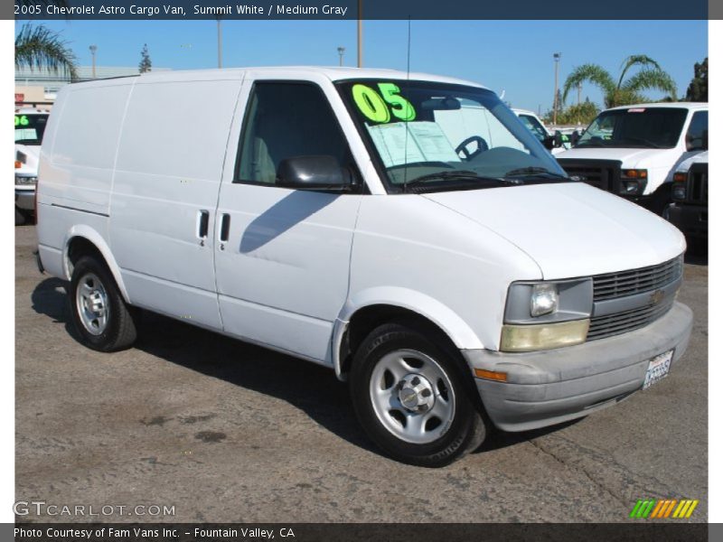 Summit White / Medium Gray 2005 Chevrolet Astro Cargo Van