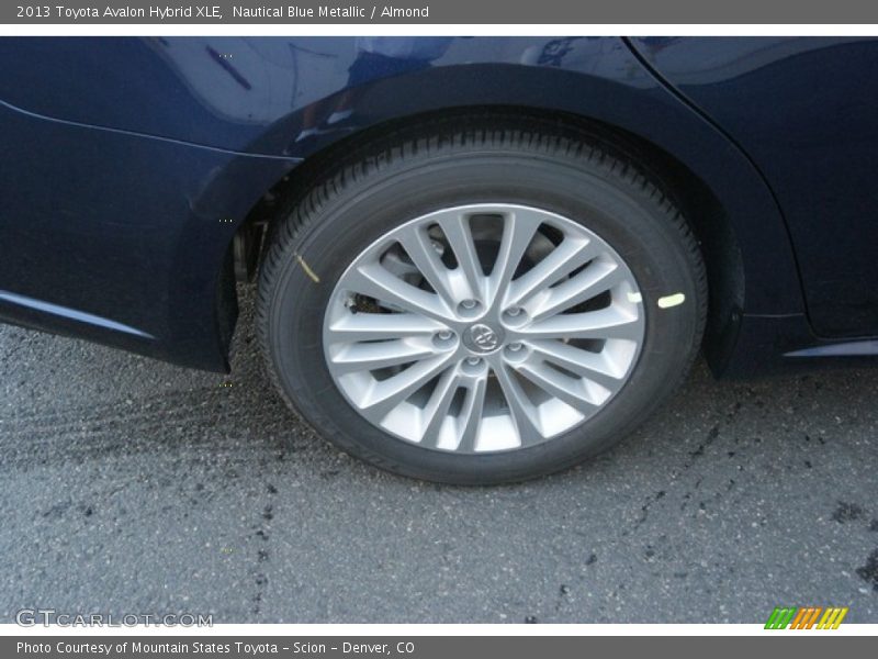 Nautical Blue Metallic / Almond 2013 Toyota Avalon Hybrid XLE