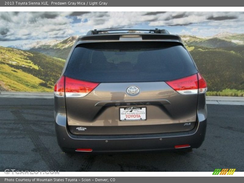 Predawn Gray Mica / Light Gray 2013 Toyota Sienna XLE