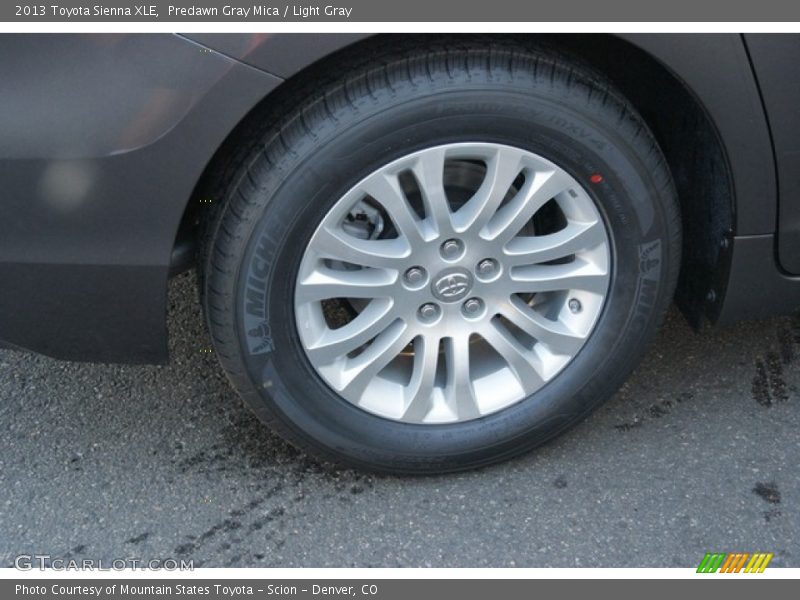 Predawn Gray Mica / Light Gray 2013 Toyota Sienna XLE