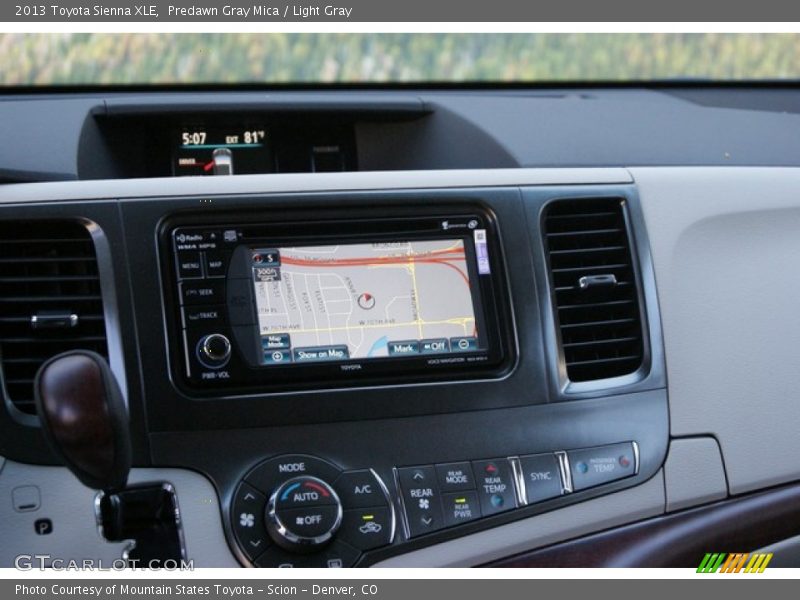 Predawn Gray Mica / Light Gray 2013 Toyota Sienna XLE
