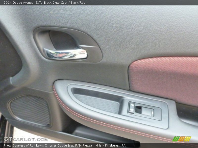 Black Clear Coat / Black/Red 2014 Dodge Avenger SXT