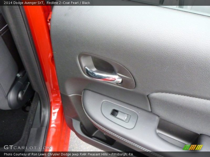Redline 2-Coat Pearl / Black 2014 Dodge Avenger SXT