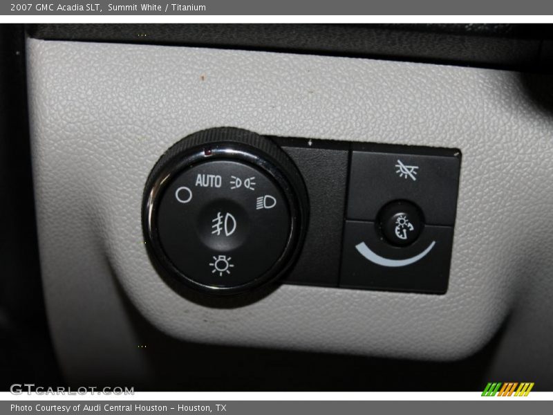 Summit White / Titanium 2007 GMC Acadia SLT