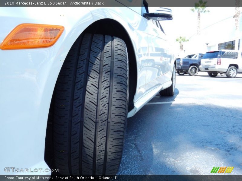 Arctic White / Black 2010 Mercedes-Benz E 350 Sedan