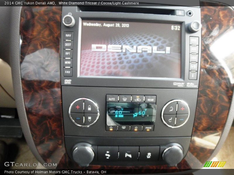 Controls of 2014 Yukon Denali AWD