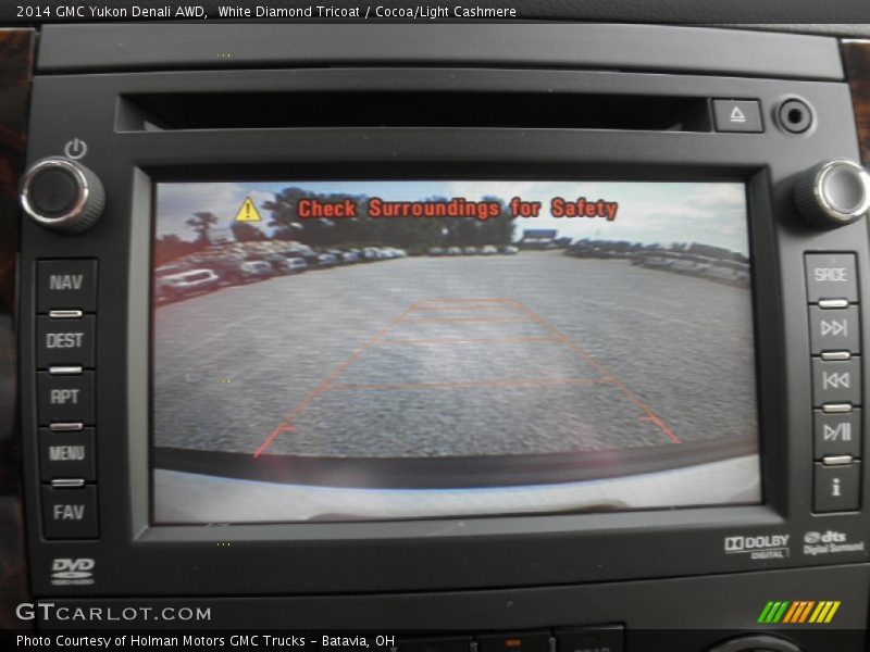 White Diamond Tricoat / Cocoa/Light Cashmere 2014 GMC Yukon Denali AWD