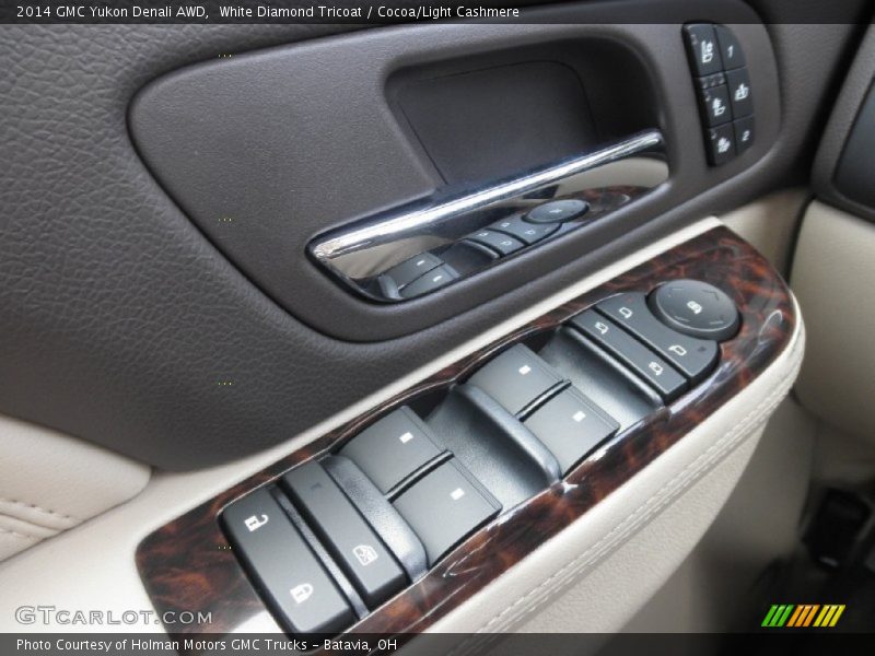 Controls of 2014 Yukon Denali AWD