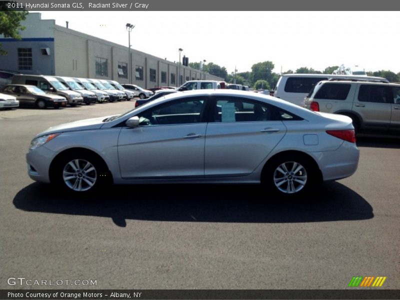 Radiant Silver / Gray 2011 Hyundai Sonata GLS