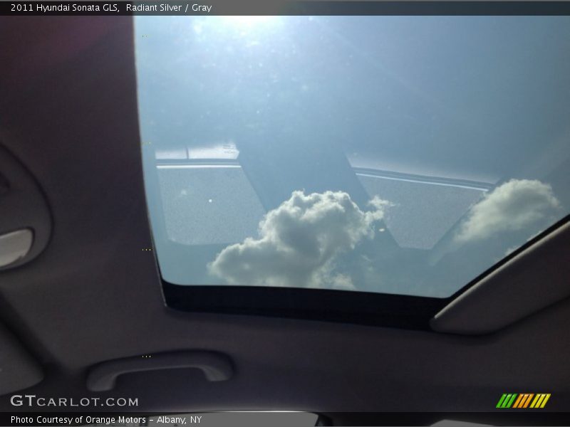 Radiant Silver / Gray 2011 Hyundai Sonata GLS