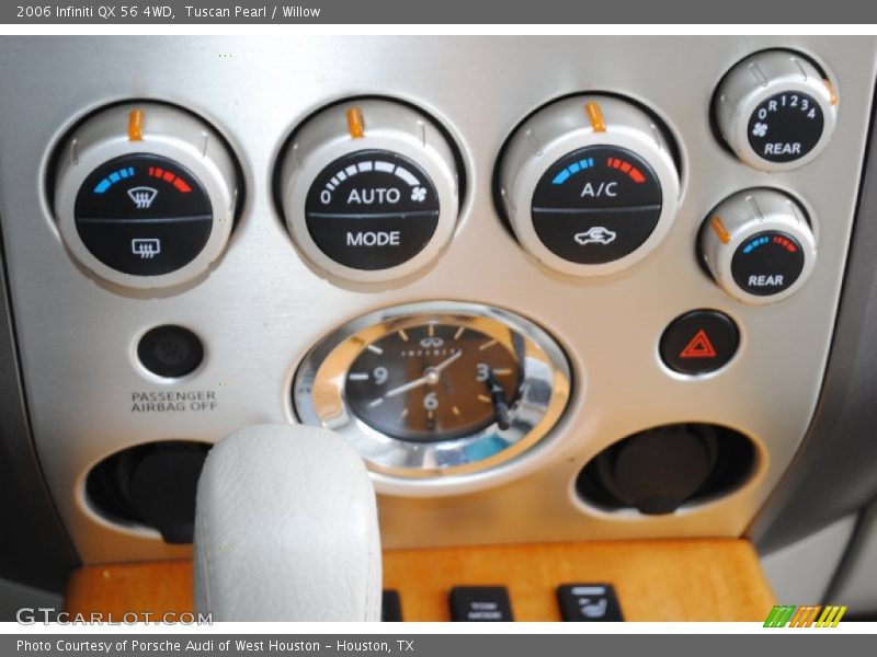 Controls of 2006 QX 56 4WD