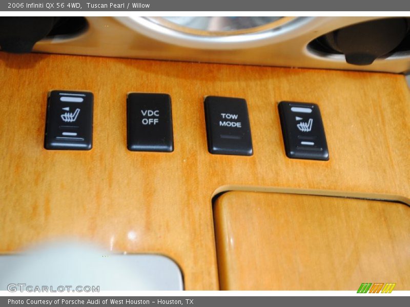 Controls of 2006 QX 56 4WD