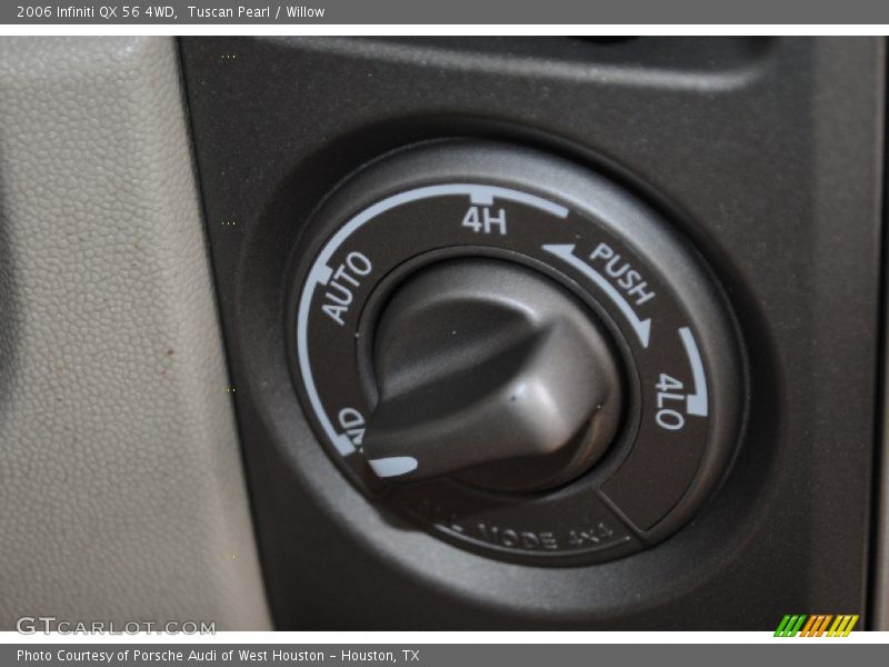 Controls of 2006 QX 56 4WD